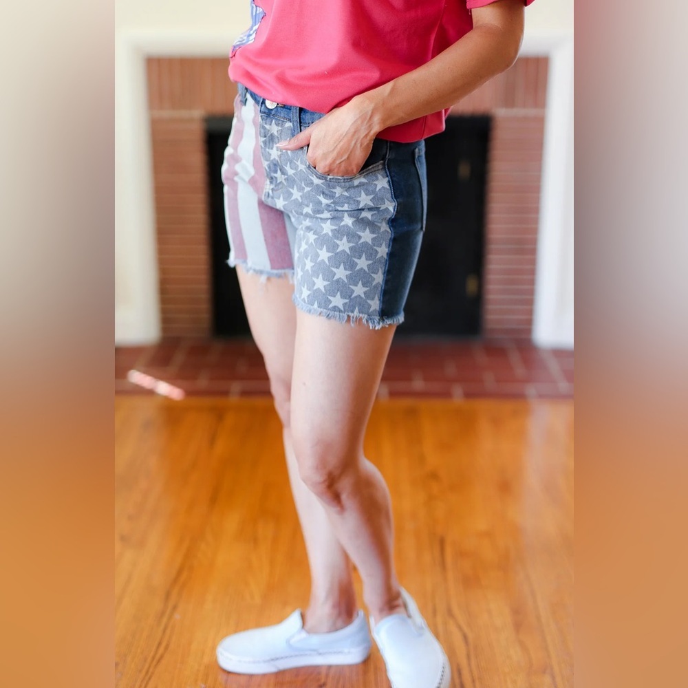 American Flag High Rise Frayed Hem Denim Shorts - Picture 3 of 3